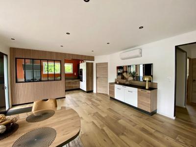 For sale Peujard 4 rooms 130 m2 Gironde (33240) photo 1