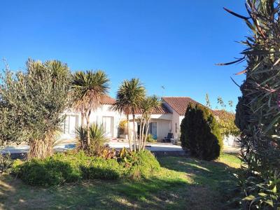 For sale Fourques 3 rooms 158 m2 Gard (30300) photo 3