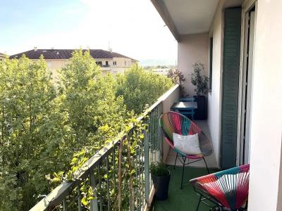 For sale Tassin-la-demi-lune 3 rooms 65 m2 Rhone (69160) photo 1