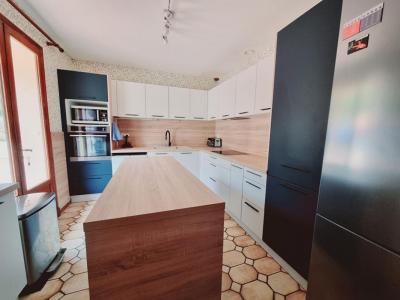 For sale Theize 6 rooms 202 m2 Rhone (69620) photo 3