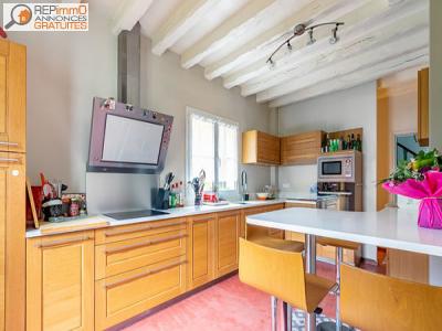 For rent Aumont-en-halatte 7 rooms 235 m2 Oise (60300) photo 4
