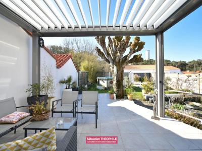 For sale Saint-jean-de-monts 3 rooms 115 m2 Vendee (85160) photo 3