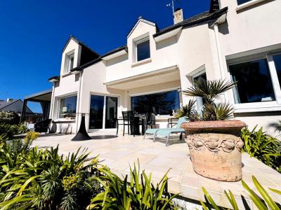 For sale Carnac 7 rooms 165 m2 Morbihan (56340) photo 0