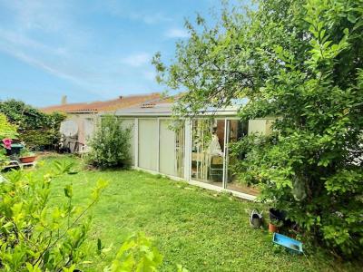 For sale Saint-pierre-d'oleron 4 rooms 75 m2 Charente maritime (17310) photo 3