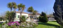 For sale House Fourques 158 m2 3 pieces