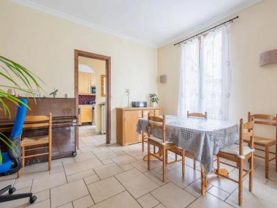 For sale Gagny 5 rooms 92 m2 Seine saint denis (93220) photo 4