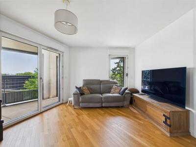 Acheter Appartement Issy-les-moulineaux 639000 euros