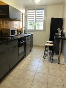 For sale Avignon 4 rooms 70 m2 Vaucluse (84000) photo 2