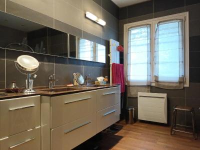 For sale 6 rooms 150 m2 Charente maritime (17440) photo 4