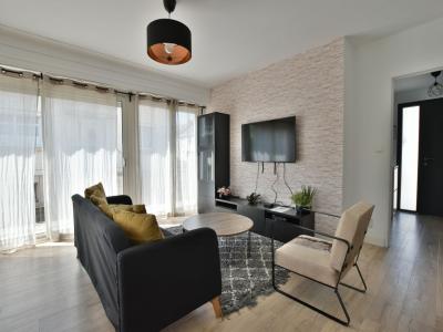 For sale SACR COEUR 10 rooms 182 m2 Maine et loire (49300) photo 3