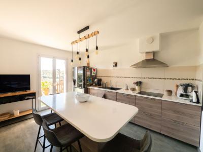 For sale GOLF DE VACQUEROLLES 6 rooms 125 m2 Gard (30000) photo 1