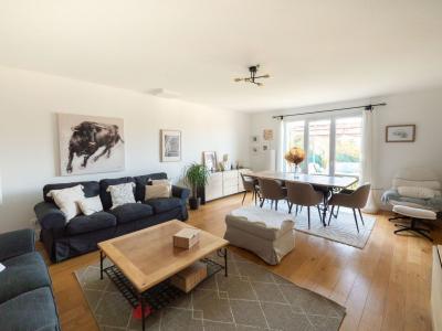 For sale GOLF DE VACQUEROLLES 6 rooms 125 m2 Gard (30000) photo 3