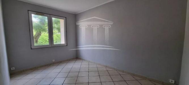For sale CENTRE VILLE 3 rooms 53 m2 Vaucluse (84700) photo 3