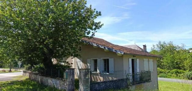 For sale 4 rooms 112 m2 Charente (16700) photo 1