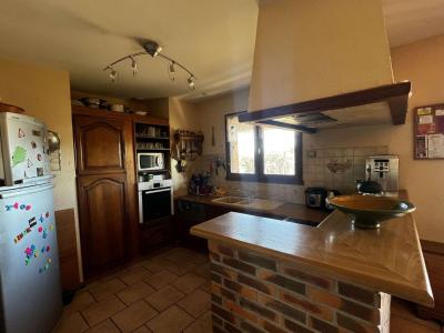 For sale IMPASSE AU CALME 5 rooms 175 m2 Gard (30800) photo 2