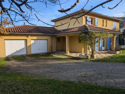 For sale HAMEAU AU CALME 5 rooms 142 m2 Rhone (69210) photo 0