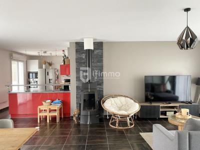 For sale Ambares-et-lagrave 5 rooms 122 m2 Gironde (33440) photo 2