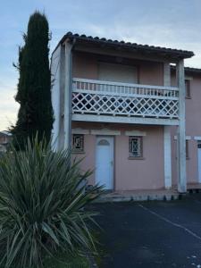 For rent Lugon-et-l'ile-du-carnay 3 rooms 65 m2 Gironde (33240) photo 0