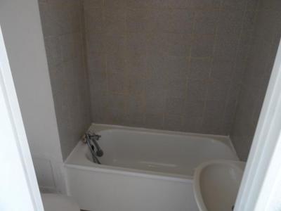For rent Bordeaux 1 room 19 m2 Gironde (33000) photo 1