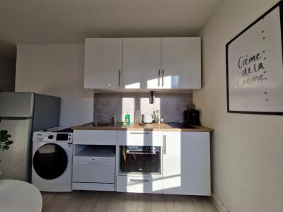 For rent Reims 2 rooms 39 m2 Marne (51100) photo 3