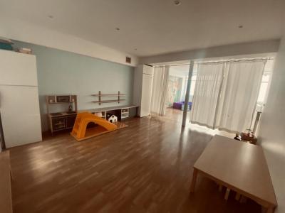 Annonce Location Local commercial Paris-17eme-arrondissement 75