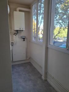 For rent Orange 3 rooms 54 m2 Vaucluse (84100) photo 4