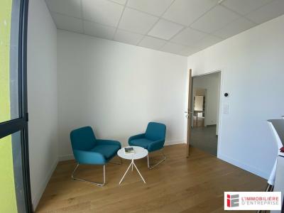 Louer Bureau 274 m2 Rennes