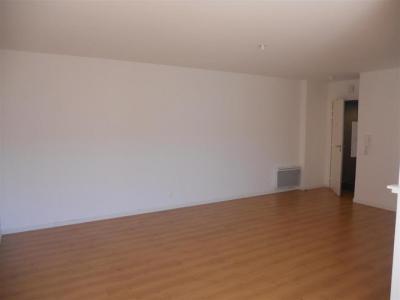 For rent Saint-sebastien-sur-loire 3 rooms 68 m2 Loire atlantique (44230) photo 0