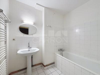 Louer Appartement Lyon-3eme-arrondissement 627 euros