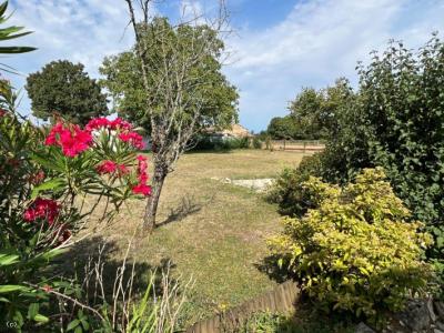 For sale Ruffec 6 rooms 155 m2 Charente (16700) photo 2