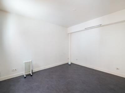 Louer Appartement 14 m2 Paris-15eme-arrondissement