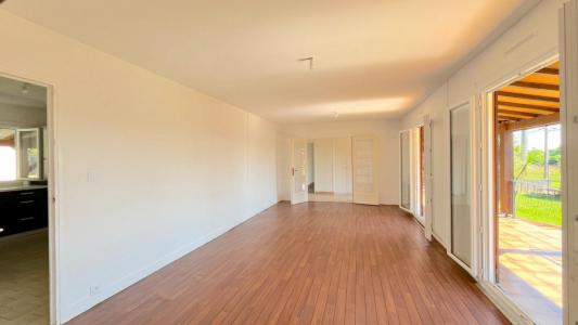 For sale Pugnac 4 rooms 116 m2 Gironde (33710) photo 3