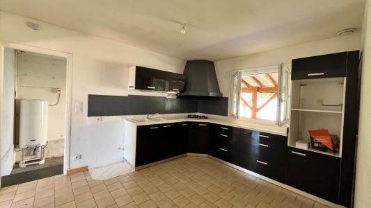 For sale Pugnac 4 rooms 116 m2 Gironde (33710) photo 4