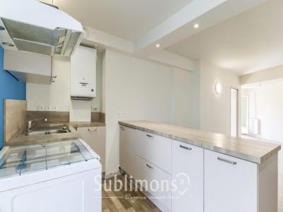 For sale Lorient 2 rooms 50 m2 Morbihan (56100) photo 1