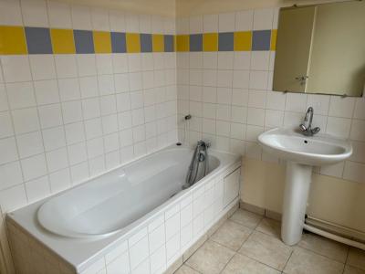 For rent Castelfranc 2 rooms 53 m2 Lot (46140) photo 4