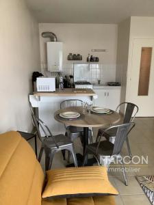 For sale Aubusson 1 room 34 m2 Creuse (23200) photo 3