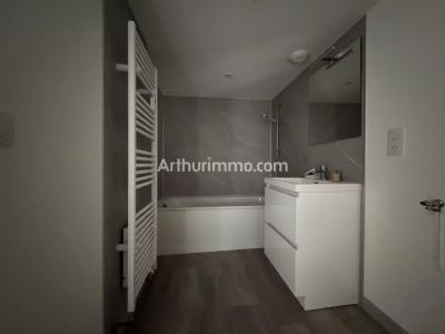 For rent Lons-le-saunier 4 rooms 92 m2 Jura (39000) photo 4