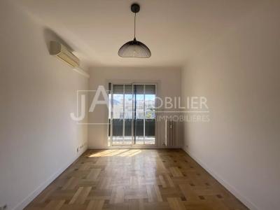 Louer Appartement 44 m2 Nice