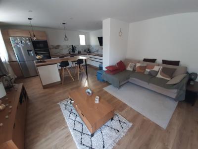 For sale CENTRE VILLE 4 rooms 92 m2 Var (83140) photo 2