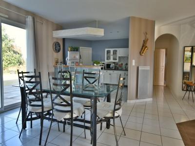 For sale 20 MIN EST CHOLET 10 rooms 195 m2 Maine et loire (49340) photo 2
