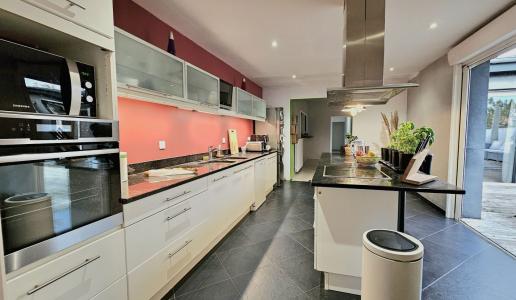 For sale CHAMBERY 6 rooms 178 m2 Gironde (33140) photo 1