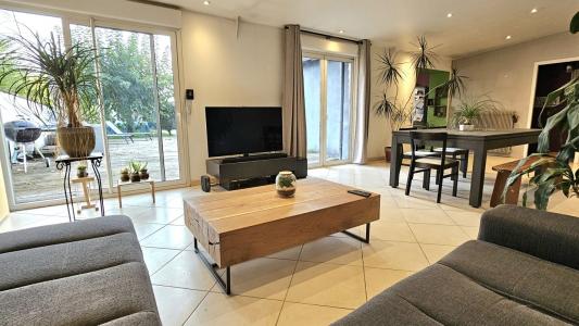 For sale CHAMBERY 6 rooms 178 m2 Gironde (33140) photo 2