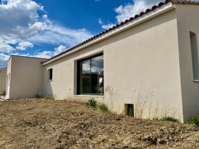 For sale 4 rooms 95 m2 Herault (34270) photo 4