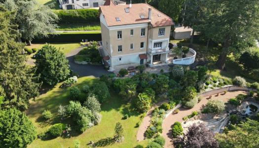 For sale VILLAGE 11 rooms 315 m2 Rhone (69870) photo 0