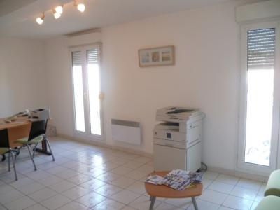 For sale COEUR DE VILLE 2 rooms 38 m2 Herault (34340) photo 1