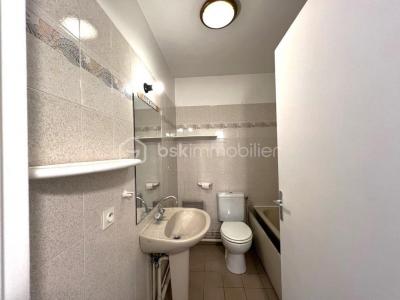 For sale Charenton-le-pont 1 room 24 m2 Val de Marne (94220) photo 3