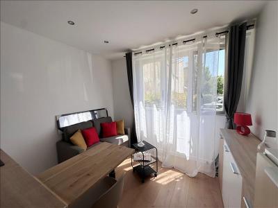 For rent Rueil-malmaison 1 room 13 m2 Hauts de Seine (92500) photo 3