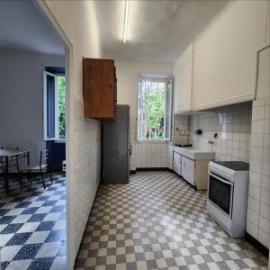 Louer Appartement Marseille-4eme-arrondissement Bouches du Rhone