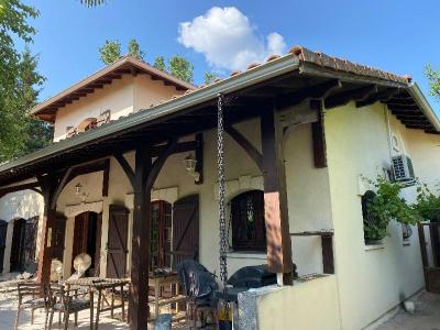 For rent Pessac 6 rooms 210 m2 Gironde (33600) photo 2