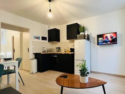 For rent Guyancourt 1 room 42 m2 Yvelines (78280) photo 3